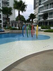 1 Canberra (D27), Condominium #498310131